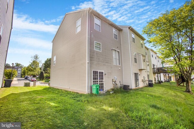 Photo - 9820 Berrywood Ct