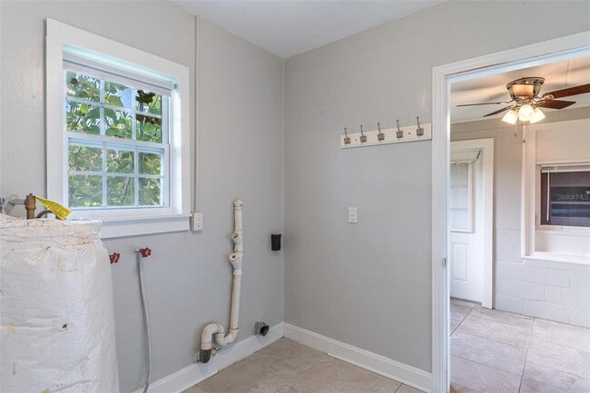 Photo - 916 Cohassett Ave