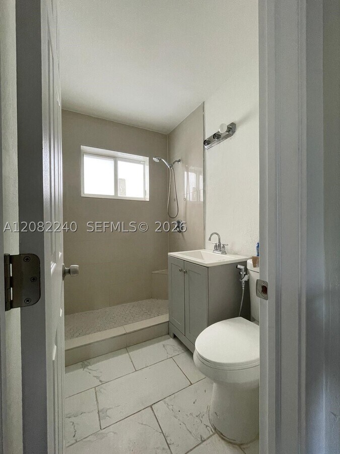 Photo - 2142 NW 27th St