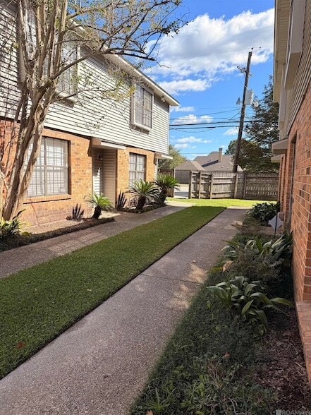 Photo - 5254 Stumberg Ln