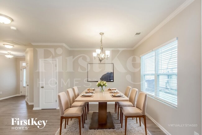 Photo - 2055 Tanners Mill Dr