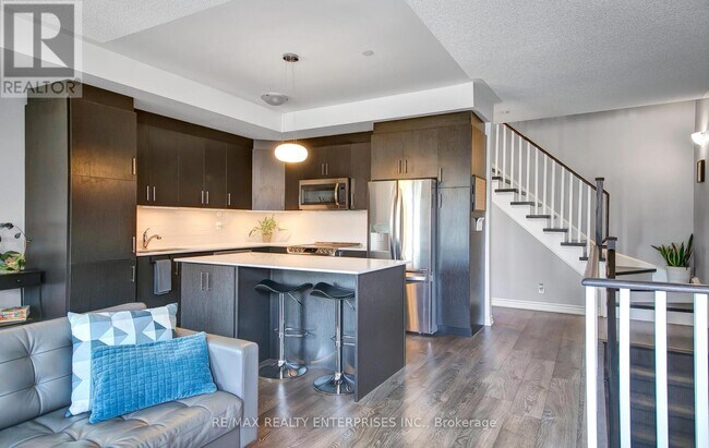 Photo - 90 Eastwood Park Gardens