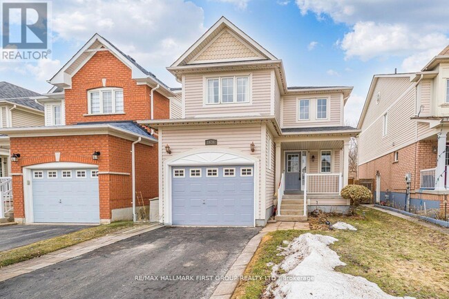 Photo - 1636 Sarasota Crescent