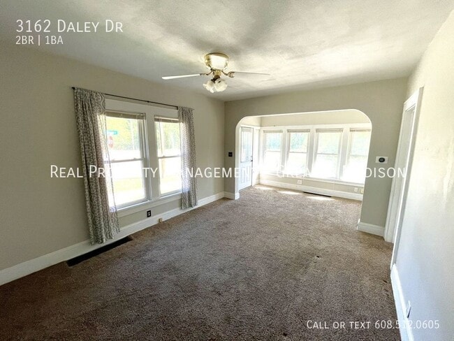 Photo - 3162 Daley Dr