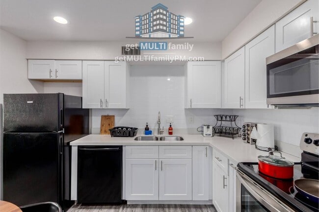 Photo - 515 W Pebble Beach Dr