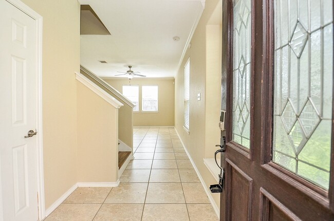 Photo - 6431 Densberry Ln