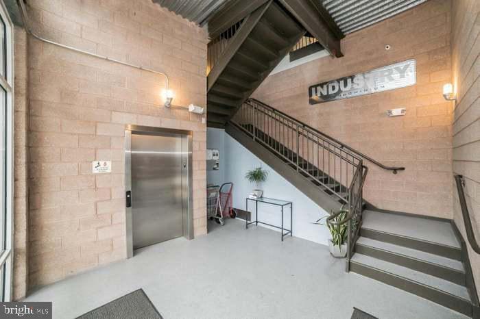 Photo - 75 Maple St Unit 108