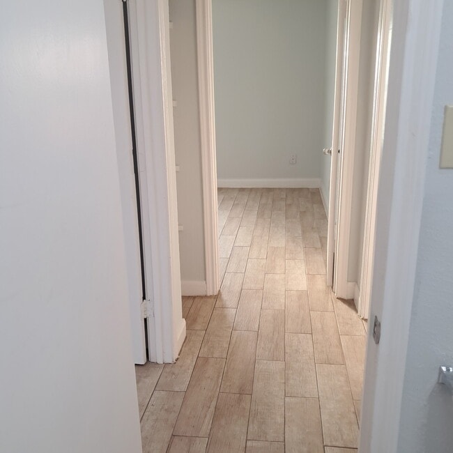 Photo - 1222 Teal St