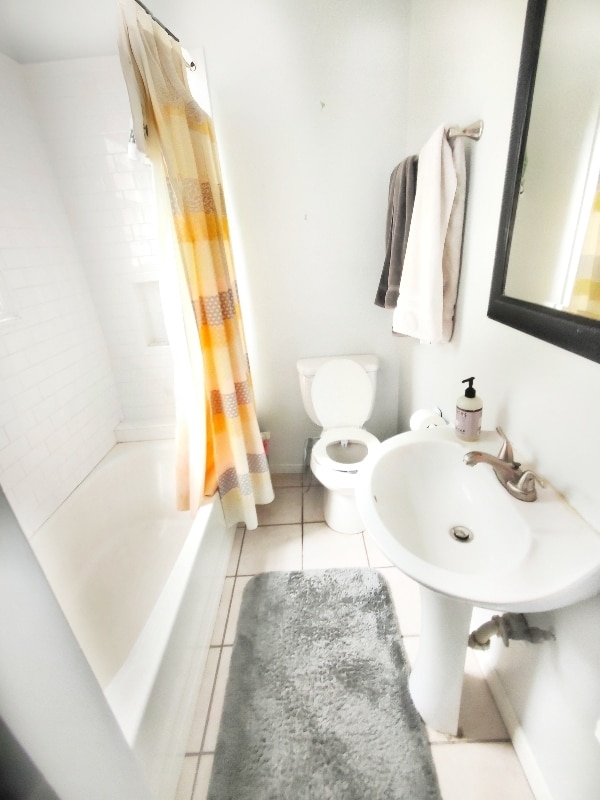 Photo - 201 Spring St