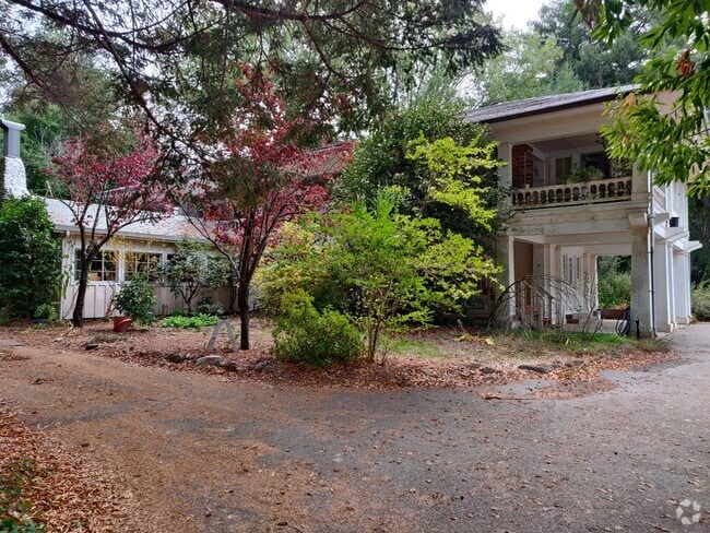 Building Photo - 6745 Hwy 9 Unit A Rental