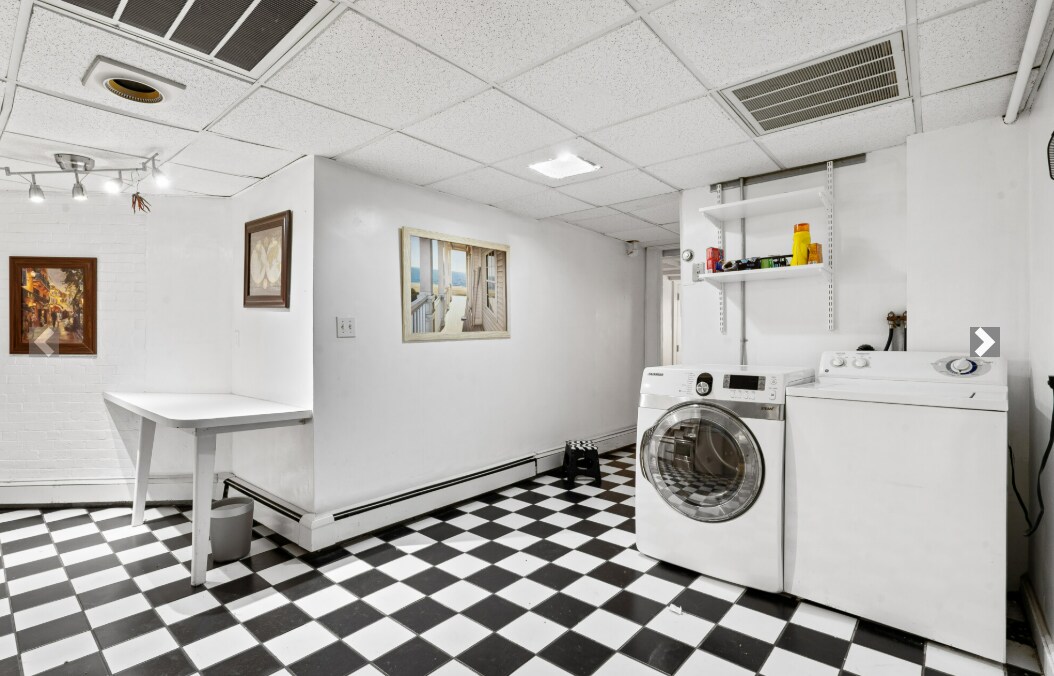 Photo - 306 Commonwealth Ave