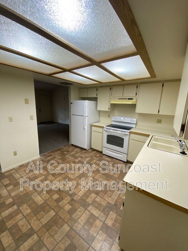Photo - 519 E Curlew Pl