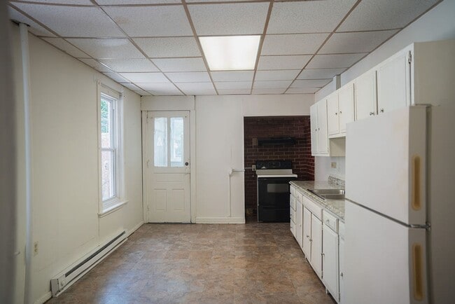 Photo - 621 Park St Unit 1