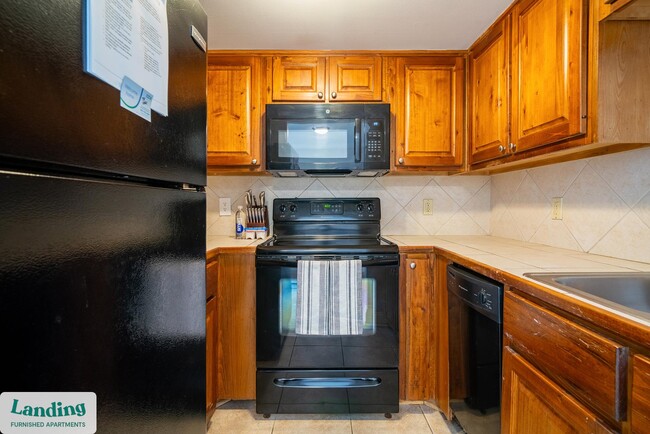 Photo - 1925 N 3rd St Unidad 214.1405977