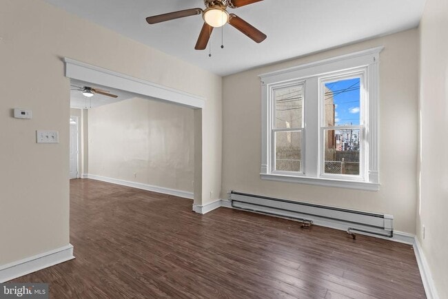 Photo - 3210 N Etting St