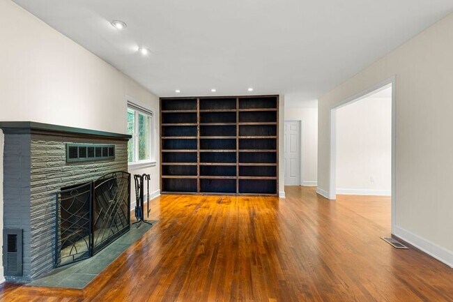 Photo - 9702 SW Brookside Dr