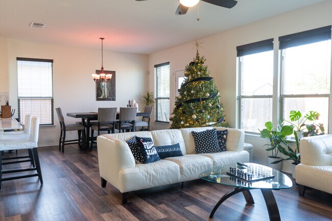 Photo - 14101 James Garfield St