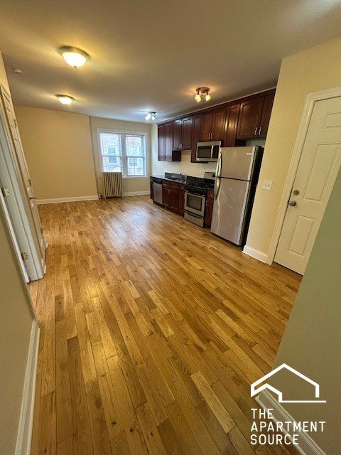 Photo - 4554 W George St Unit 2