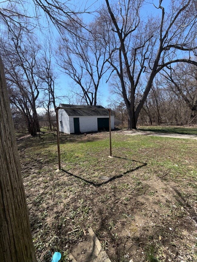 Photo - 634 Damon St