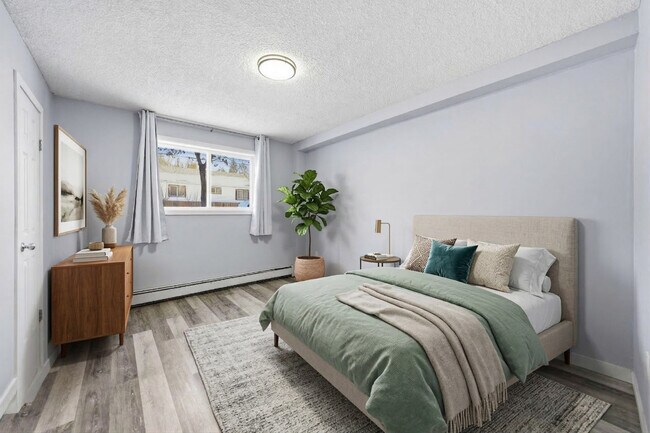 Photo - 205 N Av S
