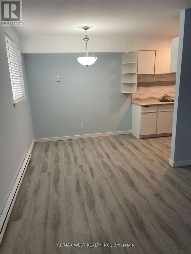 Photo - 2365 Marine Dr