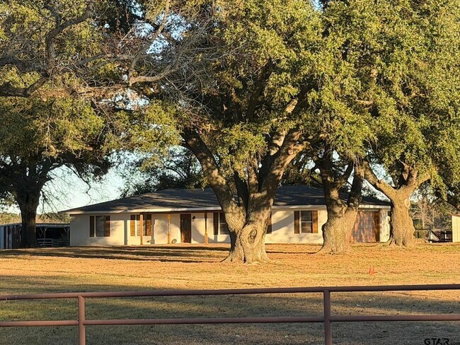 2529 State Highway 11 W