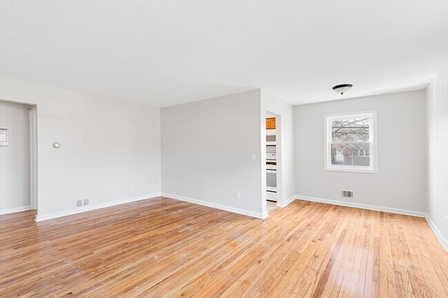 Photo - 355 New York Ave