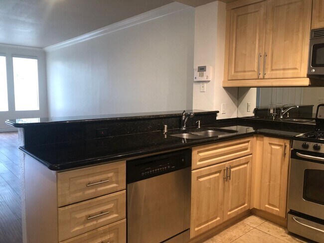 Photo - Meridian Unfurnished 1Bdr/1Bath Luxury Condo. Utilities & Cable Service NOT included in advertise...