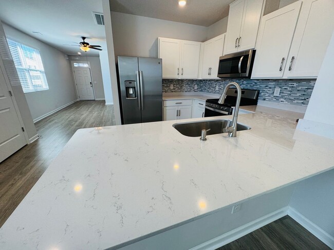 Photo - FOR LEASE- ONE LEVEL, SINGL-FAMILY HOME IN...