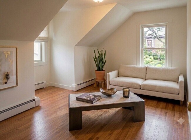 830 County St Unit 3