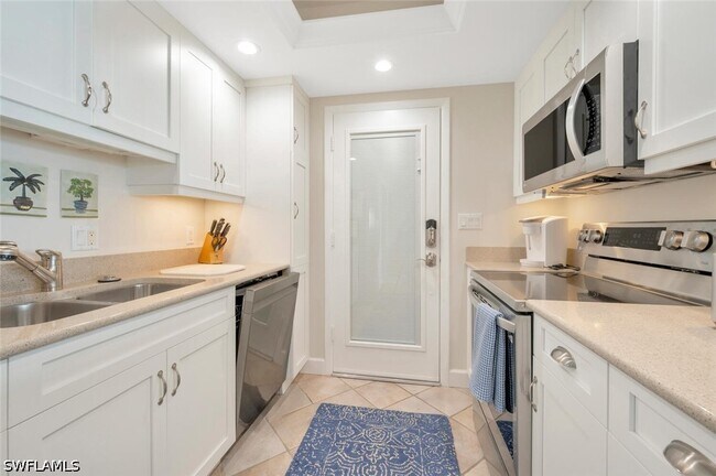 Photo - 2800 Gulf Shore Blvd N Unit 304