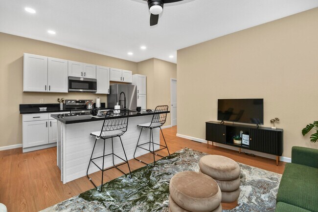 Photo - 1220 E Pacific St Unidad 7b