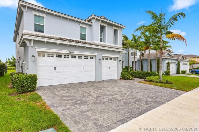 5608 Macoon Wy