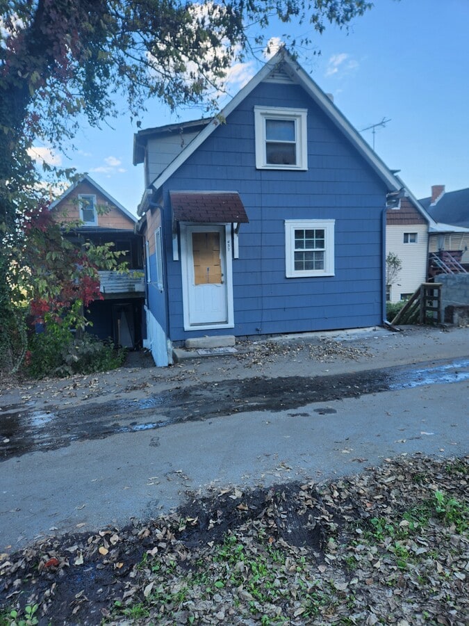 Photo - 437 Freeport Rd