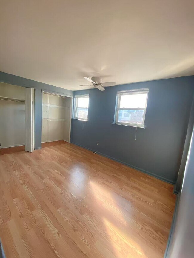 Photo - 2867 Walnut Hill St