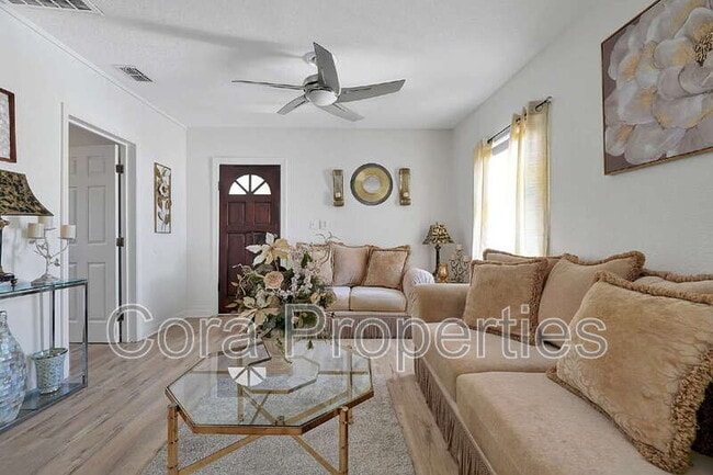 Photo - 608 Claude Holmes Senior Ave