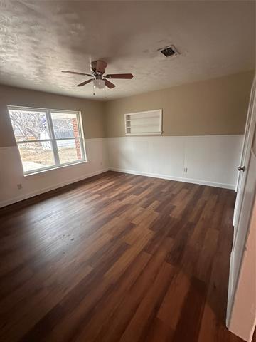 Photo - 1210 W Hall St