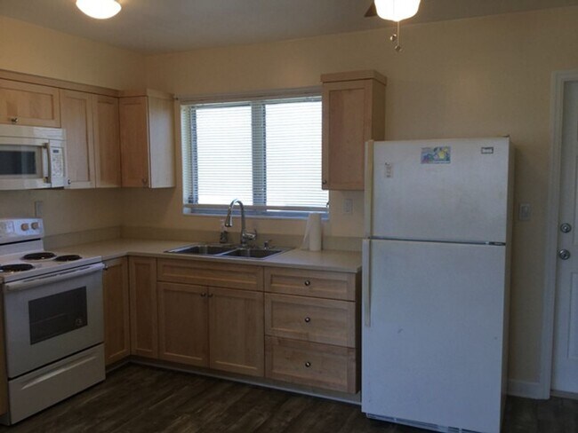 Photo - 1315 First St Unit 1315-2