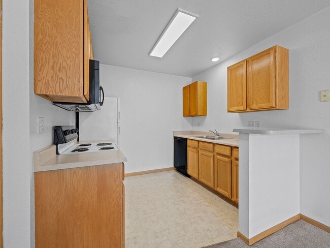 Photo - Well Maintained 2-Bed, 2-Bath Condo in Prime Location Near CSU! Unit B202