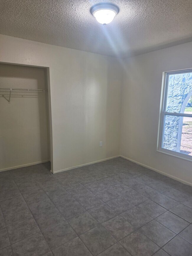 Photo - 3/2 DUPLEX NEW REMODEL