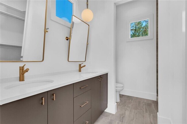 Photo - 10965 Serenbe Ln