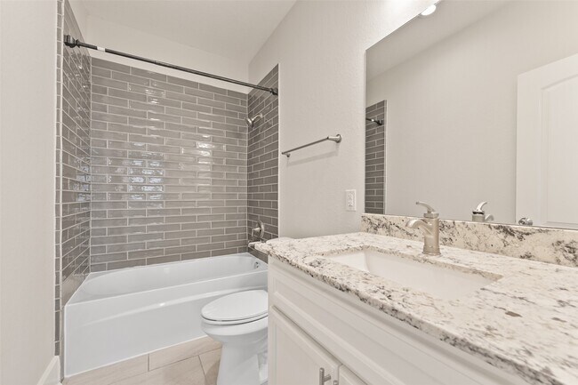 Photo - 2020 McGowen St Unidad 20