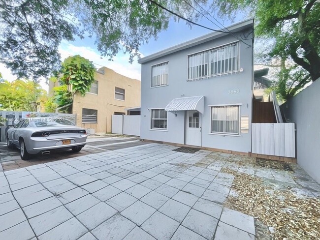 Photo - 3682 SW 26th St Townhome