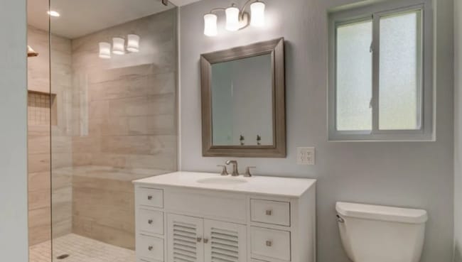 Photo - 1462 Roosevelt Blvd