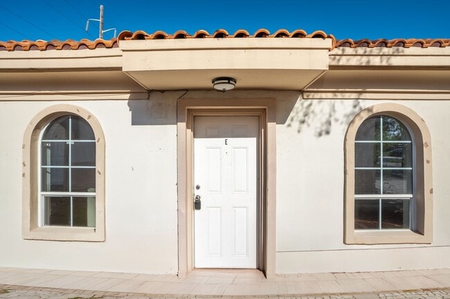 Photo - 604 Buena Vista Dr