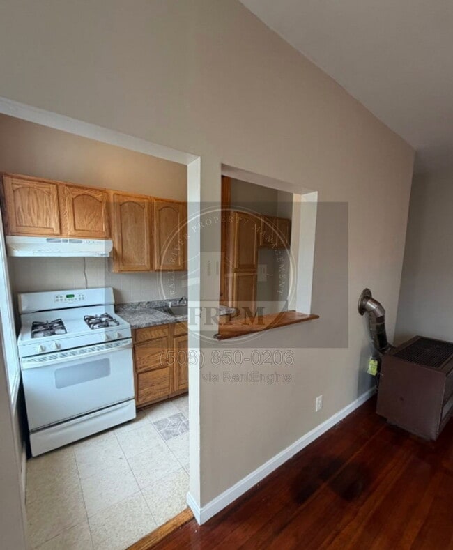 Photo - 119-121-121 Tremont St Unit 1R