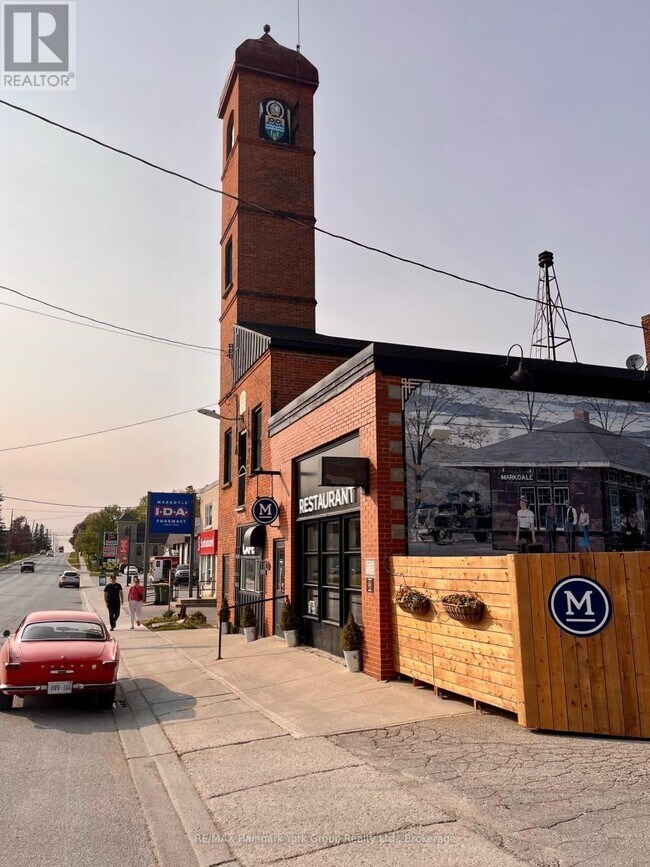 Photo - 19 Toronto St N