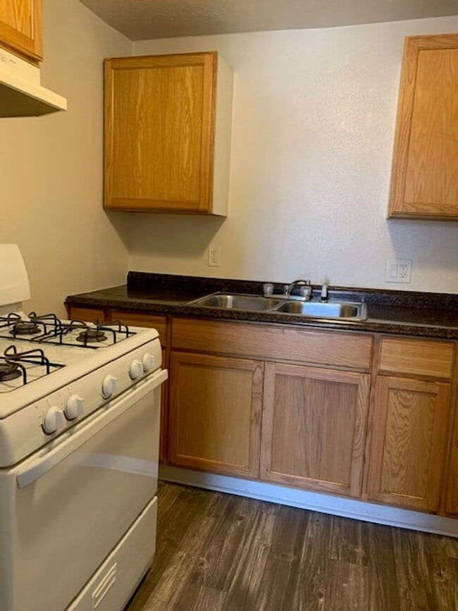 Photo - RBERNL-2 Unit RBERNL-2-A