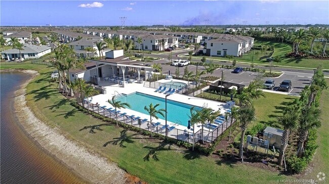 Building Photo - 14143 SW Safi Ter Rental