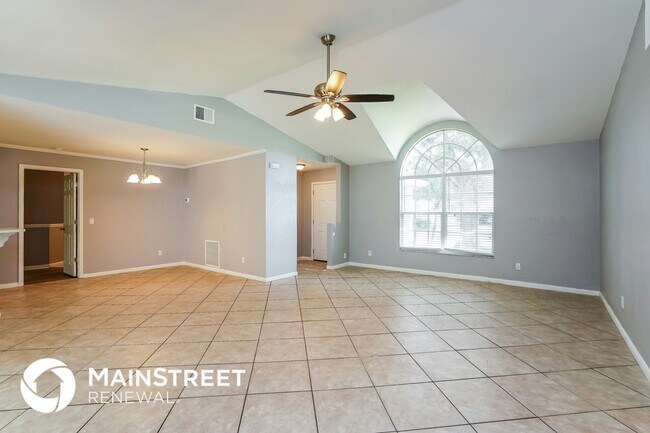 Photo - 525 SW 23rd Terrace